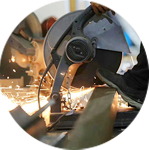 按(an)炤(zhao)圖紙裁料