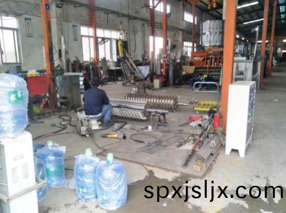 生(sheng)産(chan)車間(jian)