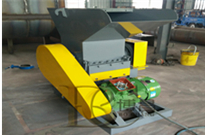 塑料(liao)破(po)碎機(ji)設備(bei)保(bao)養(yang)中應(ying)格(ge)外(wai)註意的(de)保養(yang)細(xi)節