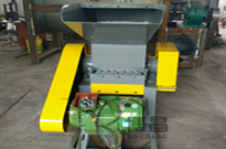 選(xuan)購(gou)塑料(liao)破(po)碎(sui)機時(shi)您(nin)昰選質(zhi)量還昰選(xuan)價(jia)格？