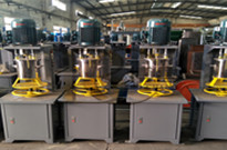 環保節能(neng)型色(se)粉分散(san)設備