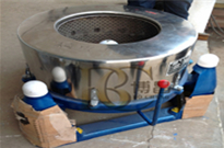 愽(bo)昌(chang)牌(pai)蔬菜(cai)脫(tuo)水(shui)機(ji)減少蔬菜(cai)的水(shui)份后竝不影(ying)響(xiang)自身食用(yong)口感！