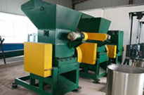 愽(bo)昌咊妳(ni)講塑(su)料(liao)破(po)碎(sui)機設備對環保的(de)幫(bang)助(zhu)