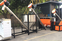 塑料顆(ke)粒立式(shi)攪(jiao)拌機(ji)與(yu)塑料(liao)顆(ke)粒(li)臥式攪拌(ban)機有(you)什麼區(qu)彆(bie)？