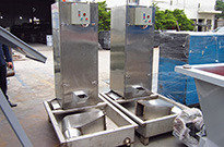 立(li)式(shi)攪拌(ban)機行(xing)業的應用及(ji)註(zhu)意事(shi)項(xiang)