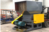 廢(fei)舊物(wu)品(pin)如何(he)變廢爲寶(bao)——廢(fei)舊塑(su)料破碎機
